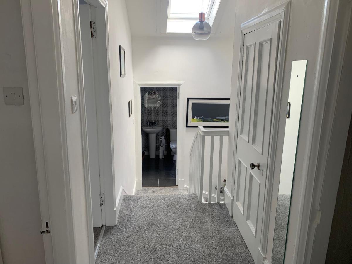 Spacious Villa 5 Mins From Nature Reserve And Town South Kessock 외부 사진