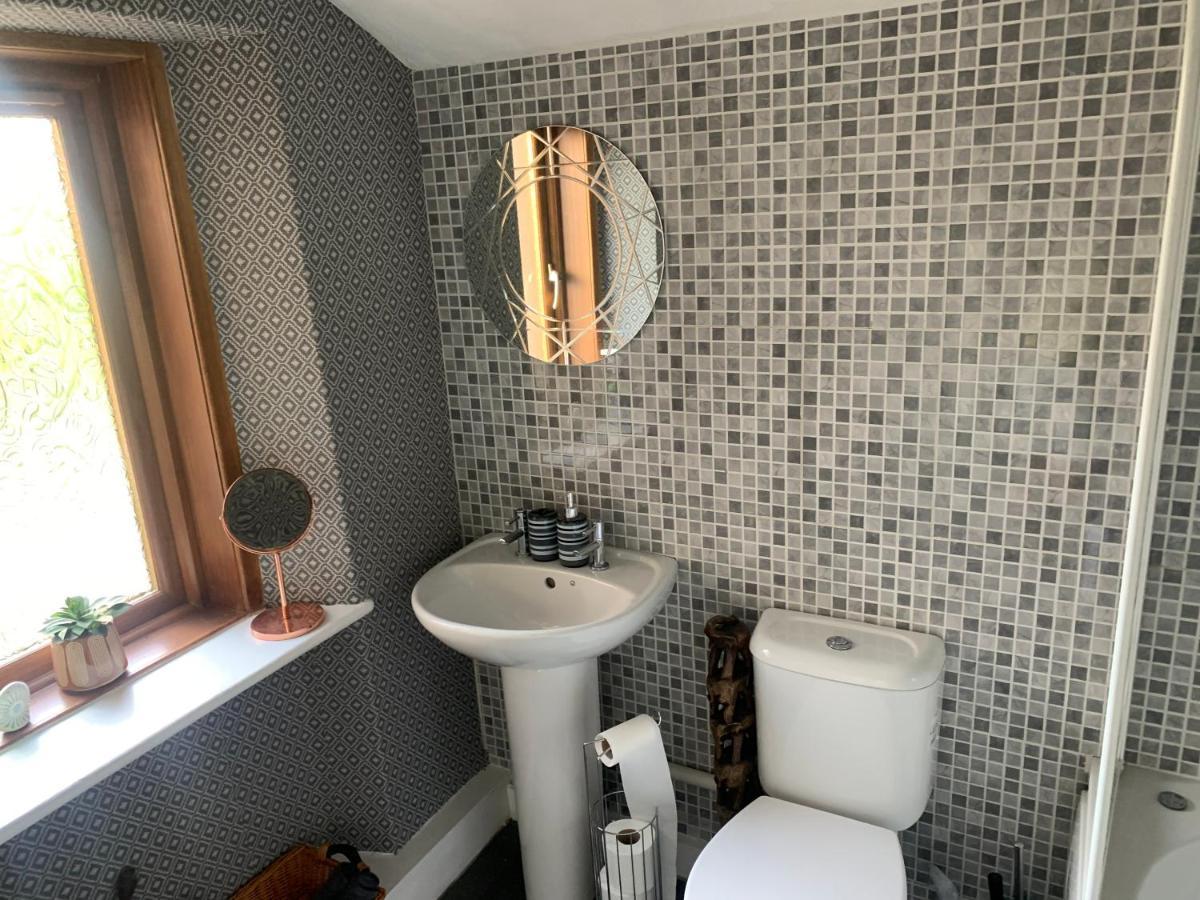 Spacious Villa 5 Mins From Nature Reserve And Town South Kessock 외부 사진
